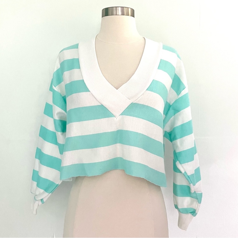 Vintage 80’s aqua blue teal & white striped cropped sweatshirt top shirt